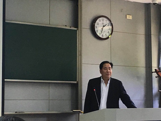 柯直律师讲座3.jpg